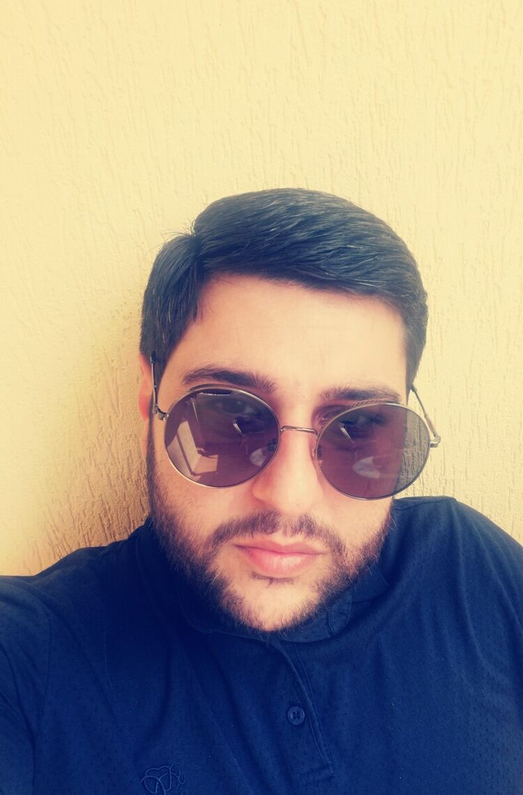  ,   Artem, 35 ,   ,   , c 