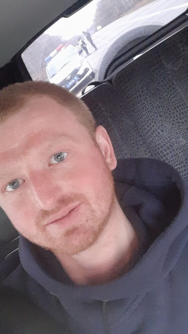  40585154  , 31 ,    -