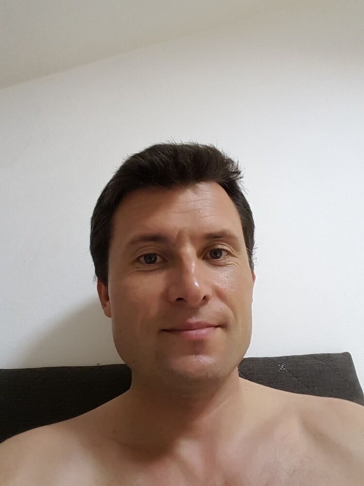  Magdeburg,   Aleks, 44 ,     , c 