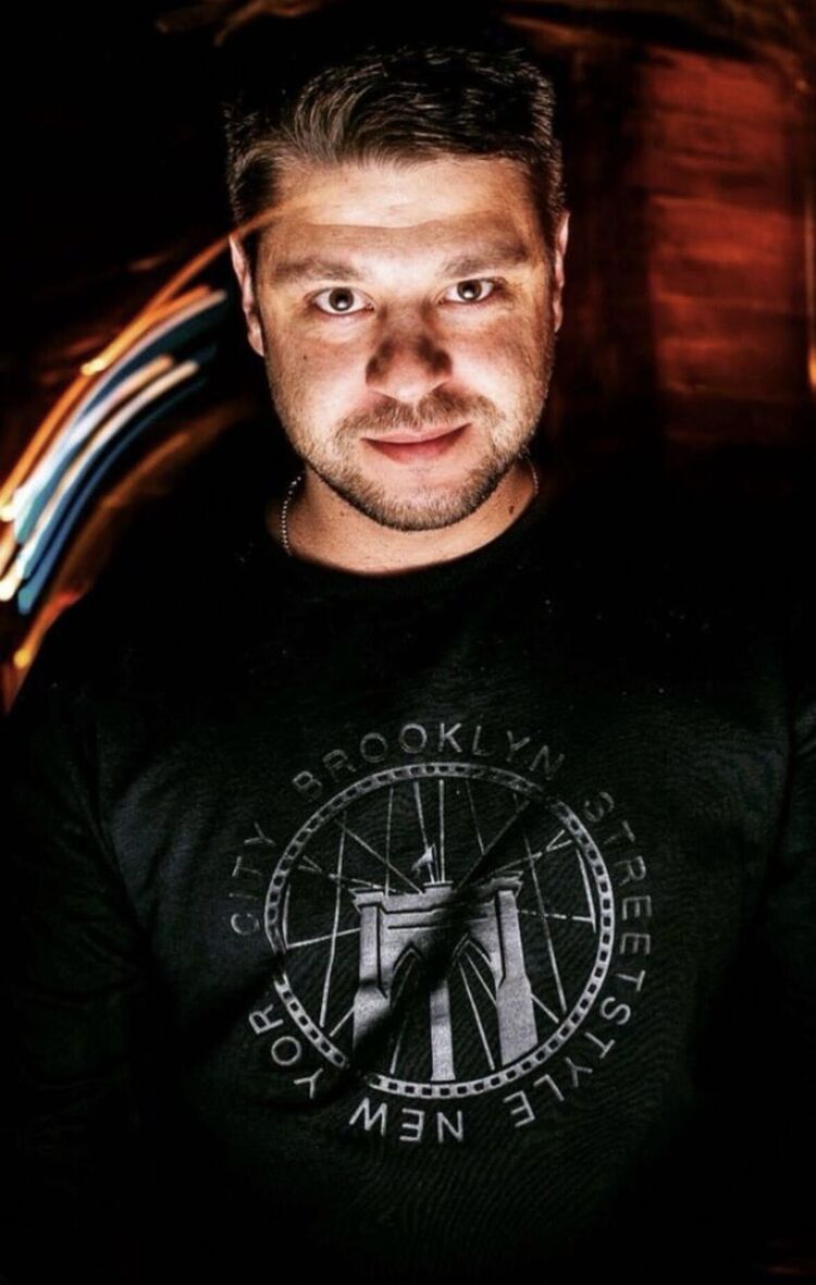 ���� 55571294 ������� ����, 32 ����, ���� ���������� � ������