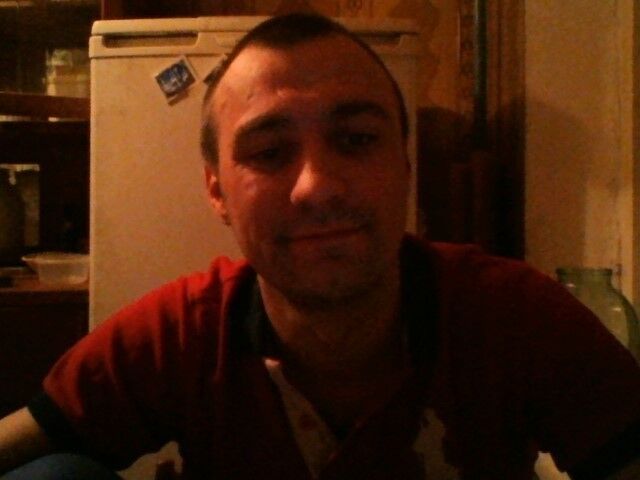  4326964  Iluha, 42 ,    