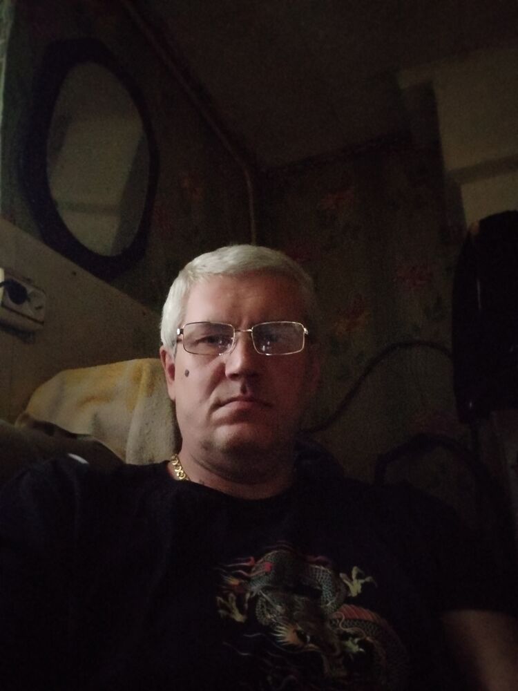 43861404  , 49 ,    