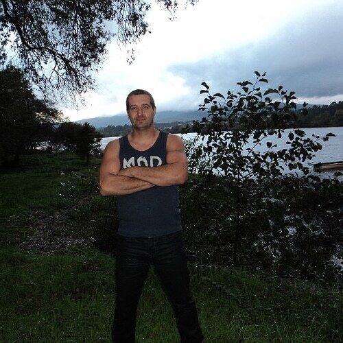  Aguia,   Yuriy, 44 ,   ,   , c 