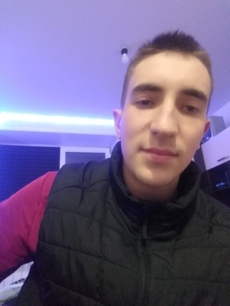  29905804  , 25 ,    