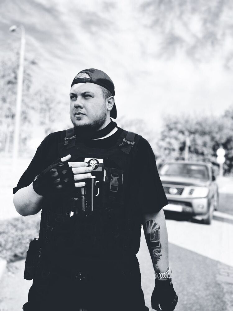  54718604  Yaroslav, 33 ,    