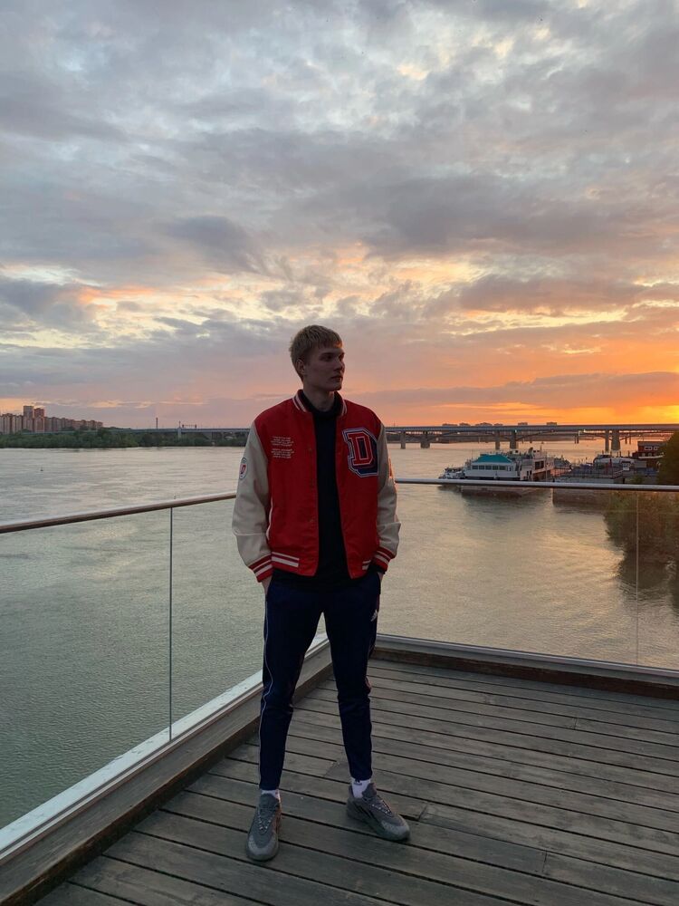 ���� 37950104 ����� �����, 21 ���, ���� ���������� � ������������