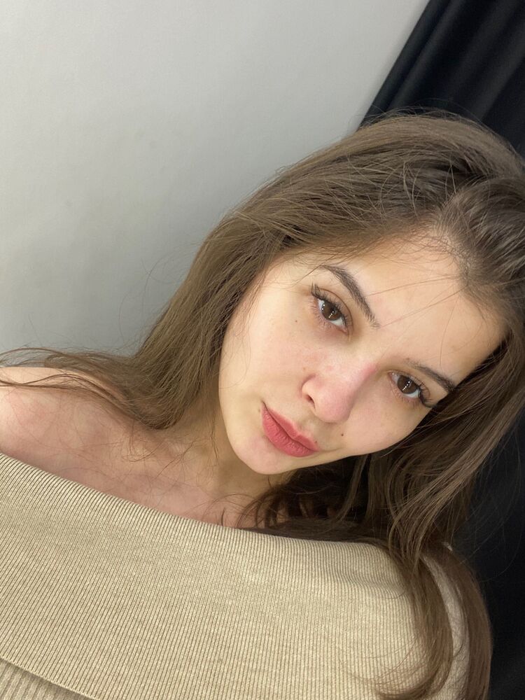  -,   Gunel, 24 ,     , c 