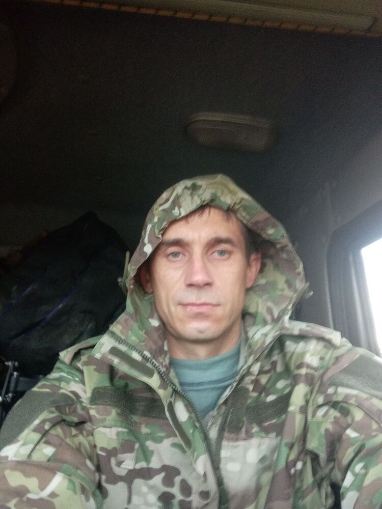  48328174  , 41 ,    