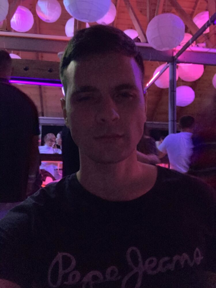  33211584  , 31 ,    --