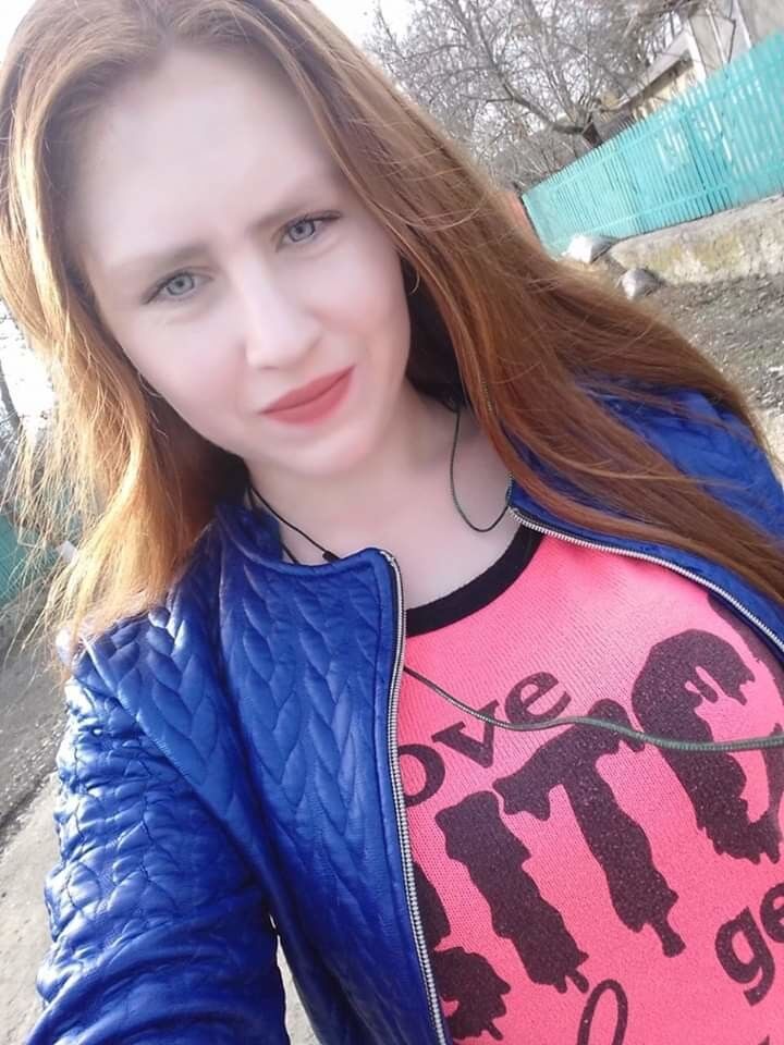  19369724  Mihaela, 25 ,    