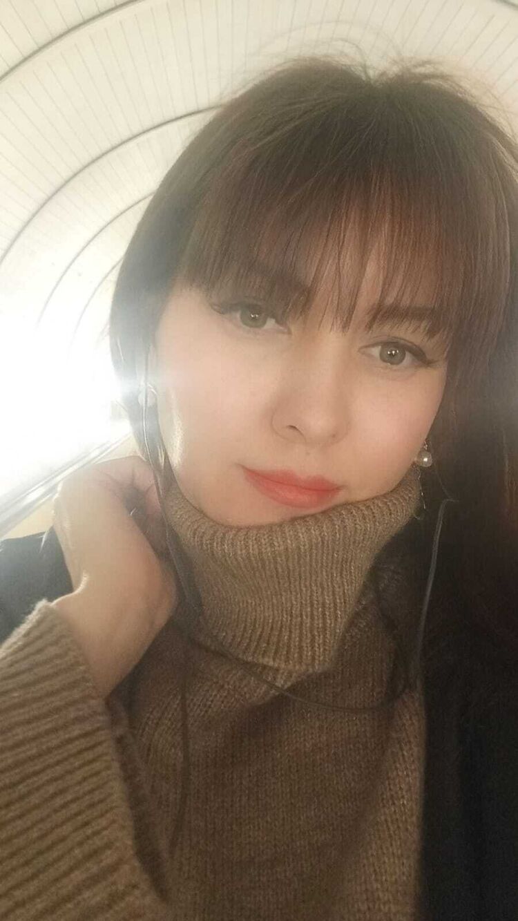  51606834  Alenka, 40 ,    