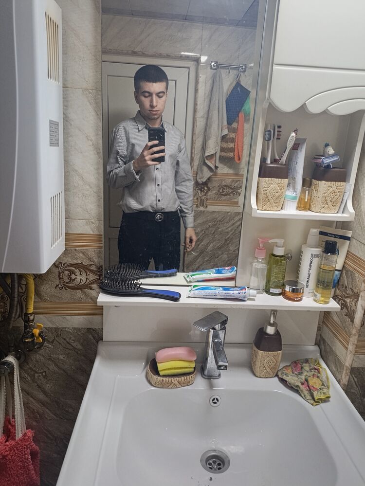  51164104  Ruslan, 19 ,    