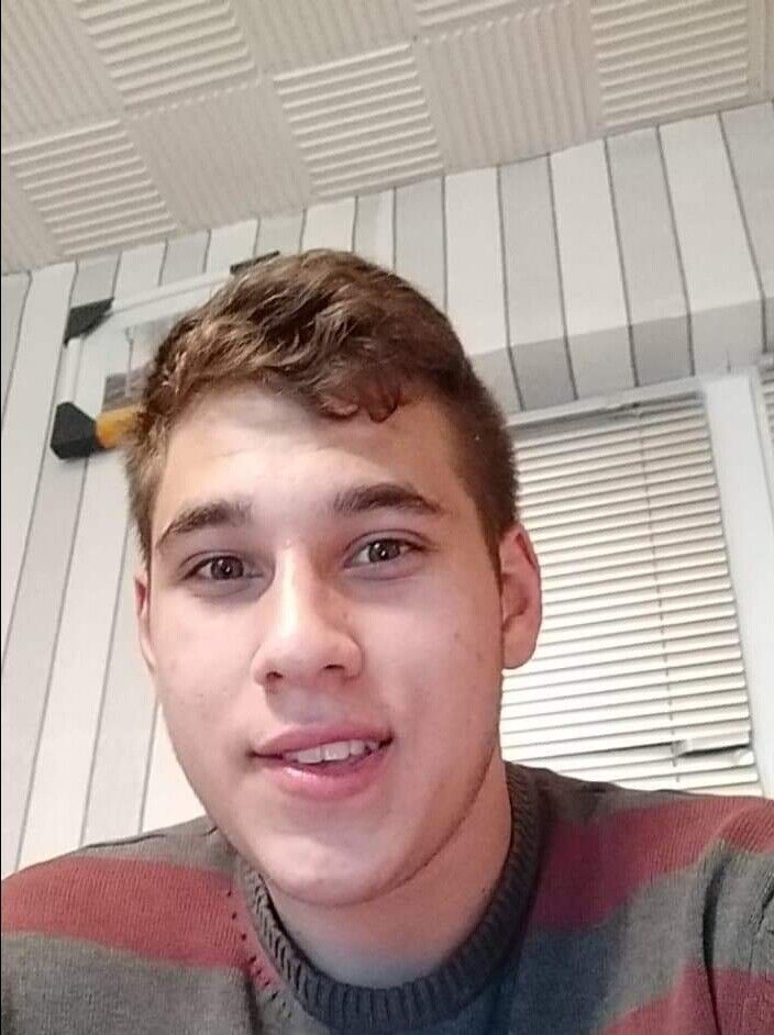  20205244  Ivan, 31 ,    
