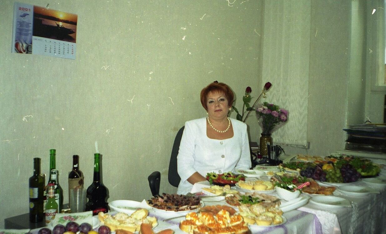  50757304  , 64 ,    
