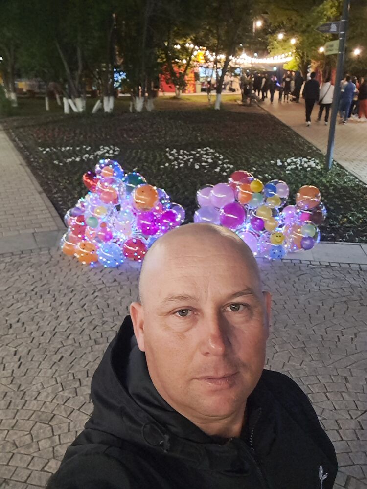  34768584  Loli, 44 ,    