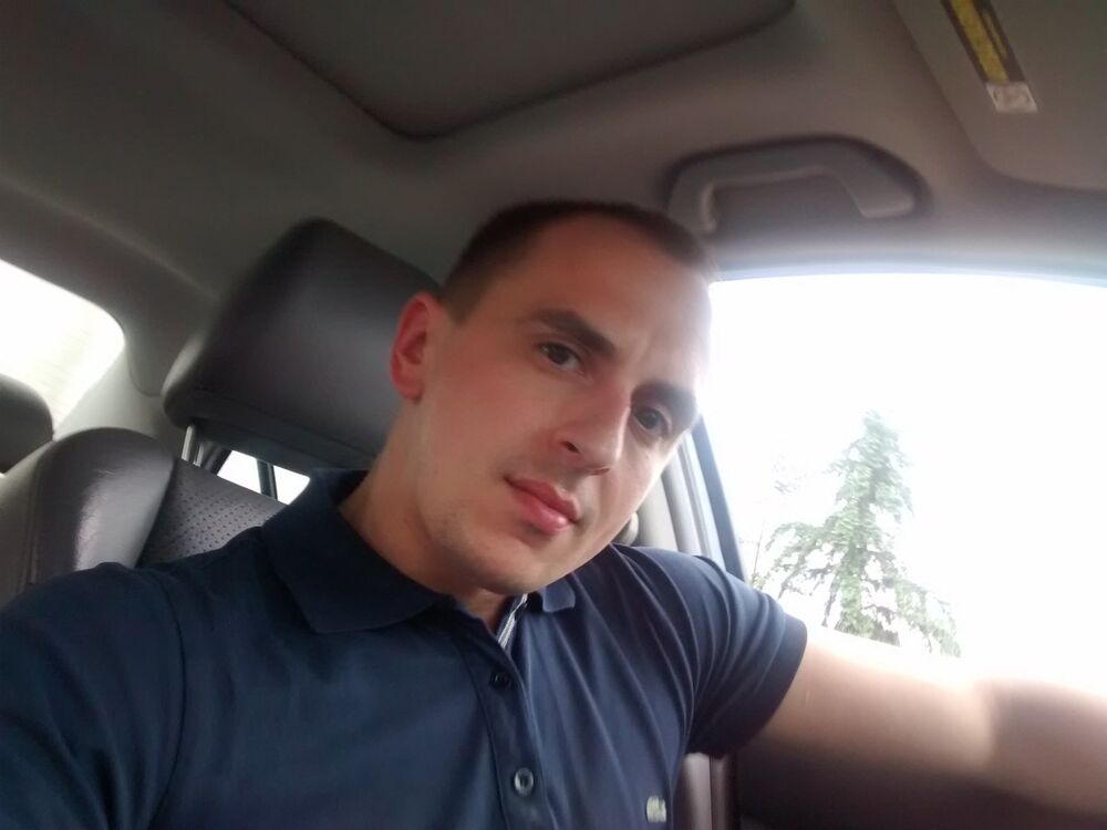  6407564  Denis, 45 ,    