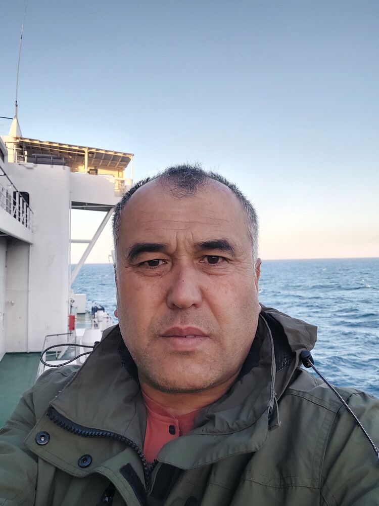  46163734  , 48 ,     