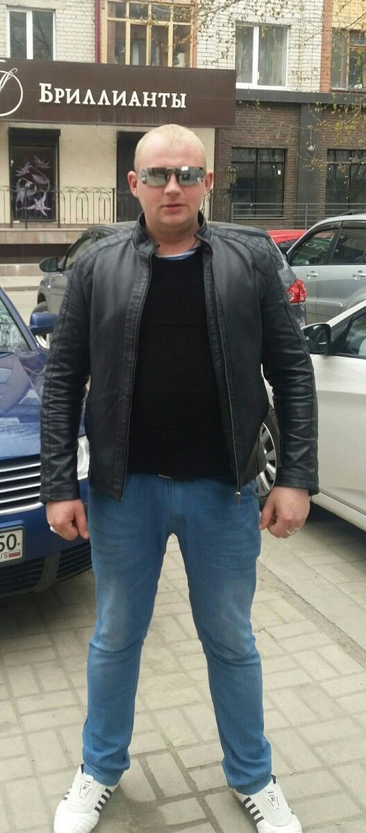  ,   Aleksandr, 33 ,   ,   , c 