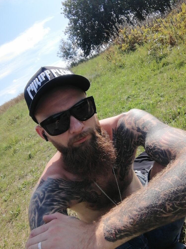  ,   , 34 ,   c , 