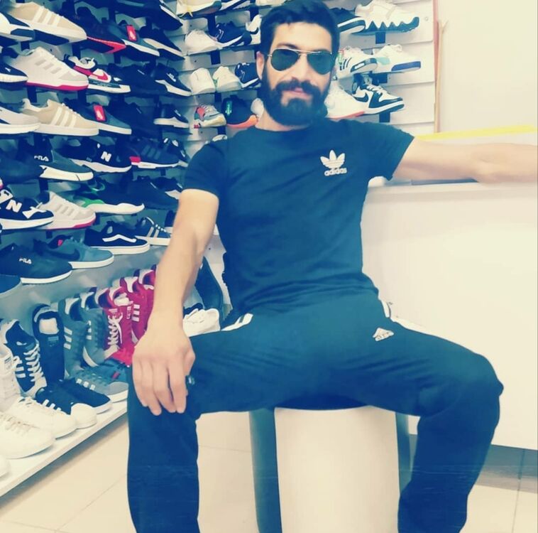  24148594  DATO, 33 ,    