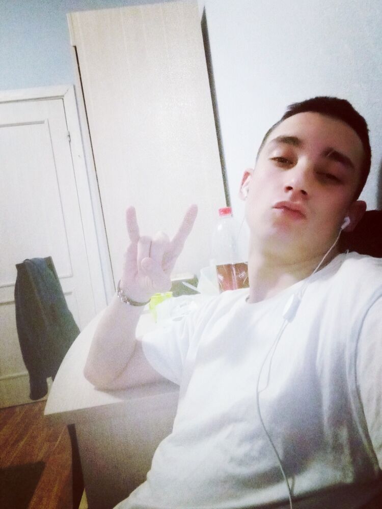  33801714  , 28 ,    