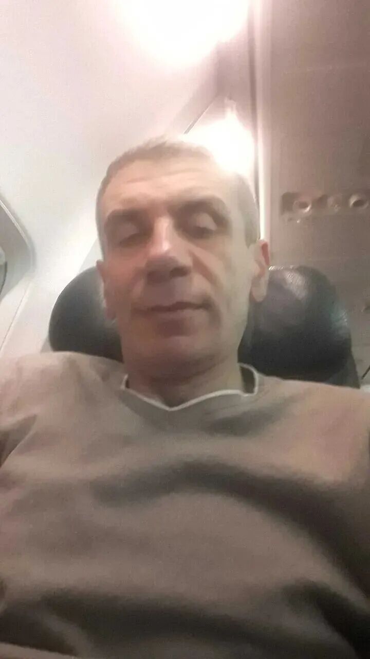  52831594  , 53 ,    