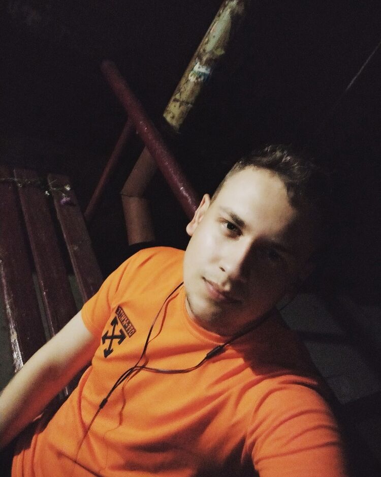  17833834  Jeka, 29 ,    
