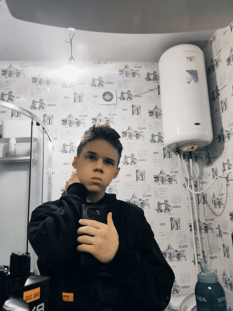  -,   Kirill, 20 ,   ,   