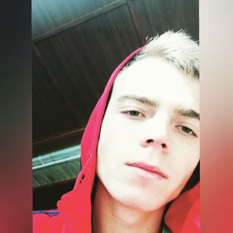  ,   Adrian, 25 ,   ,   , c 