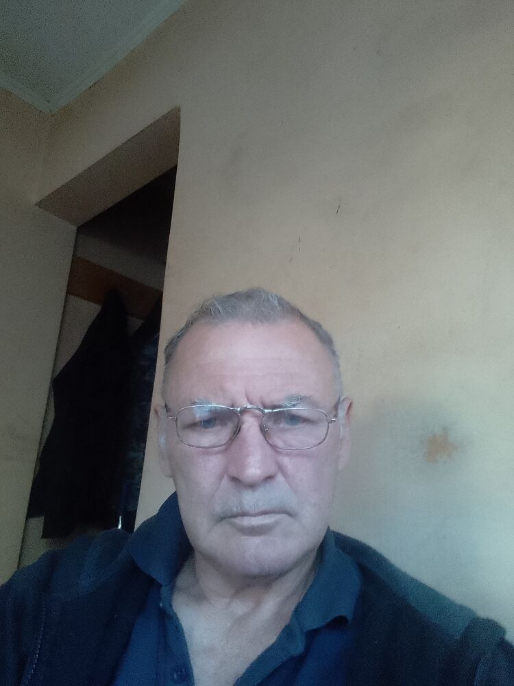  37735134  , 49 ,    