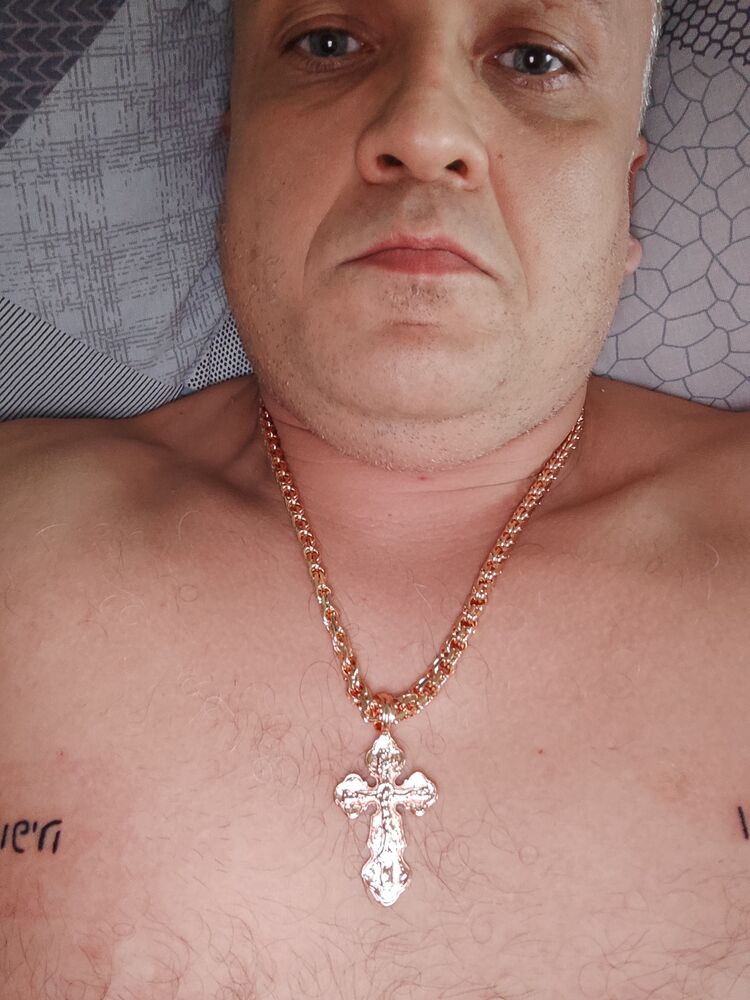  48526674  , 43 ,    
