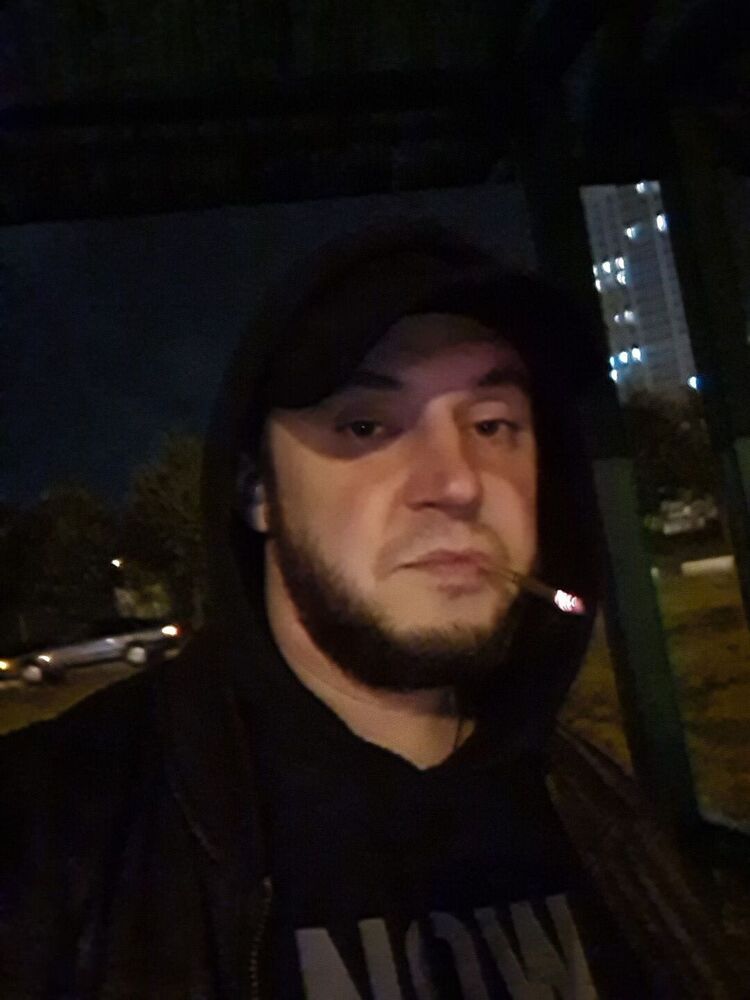  23989304  , 35 ,    