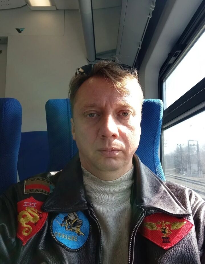  23480554  , 48 ,    