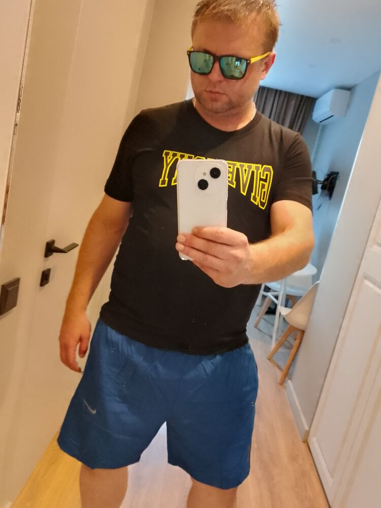  52798394  Vladimir, 39 ,    