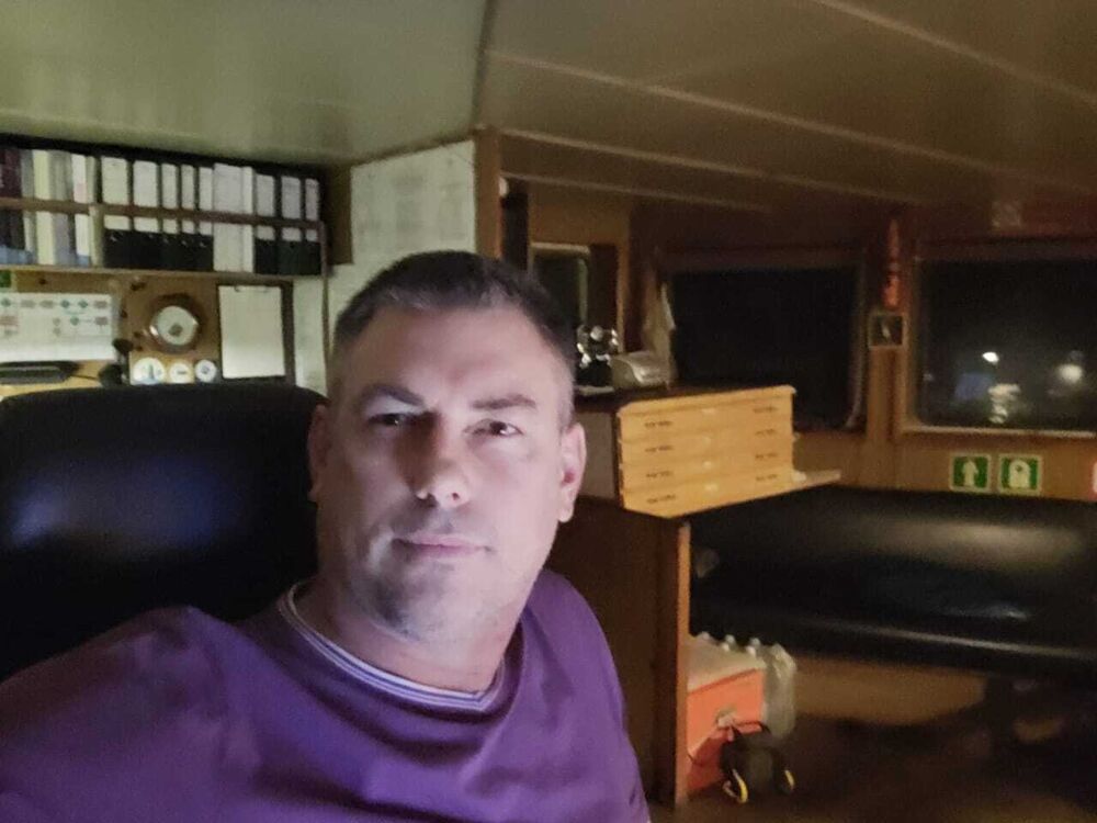  52592604  Romario, 48 ,    --