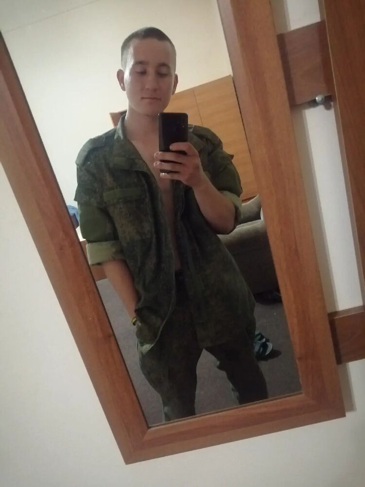  27942944  Danil, 24 ,    