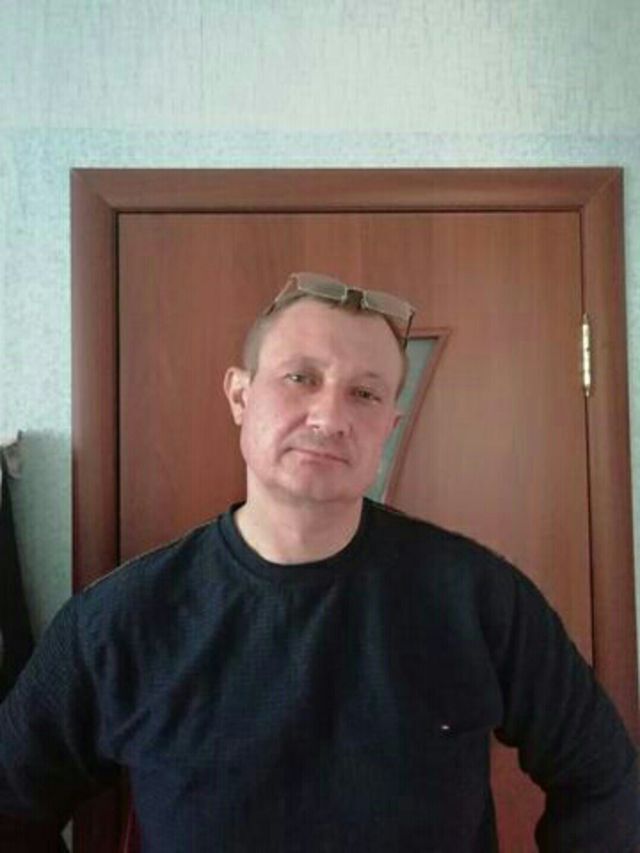  48549904  Aleks, 49 ,    -