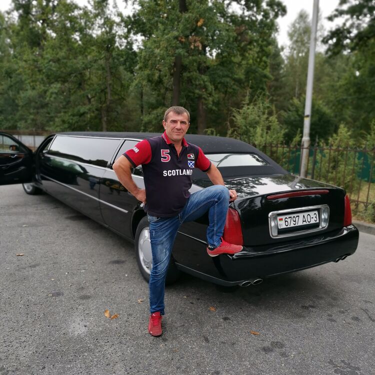  22772444  ANDREI, 46 ,    
