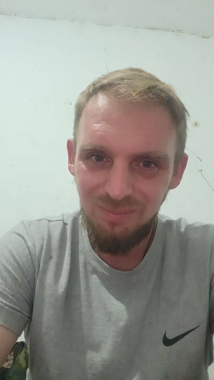  38895924  , 33 ,    