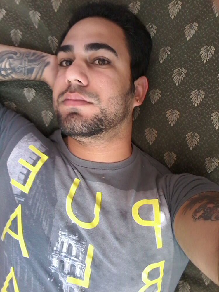 ���� 25420974 ������� Yas, 33 ����, ���� ���������� � �������