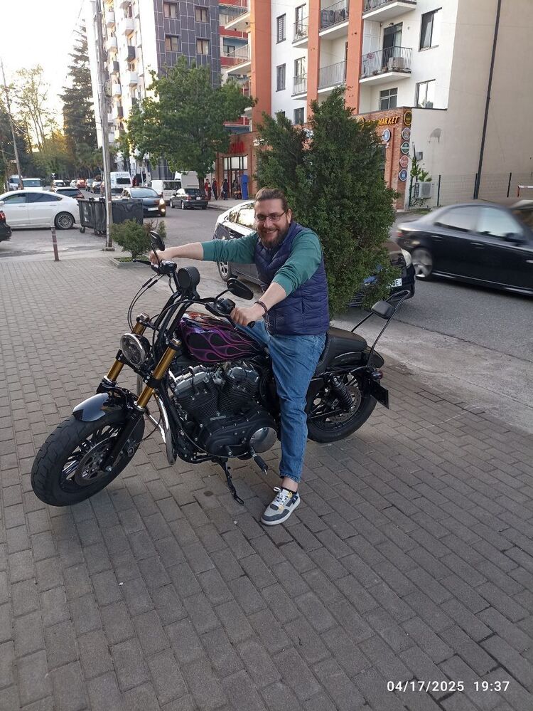  ,   Misha, 35 ,   ,   