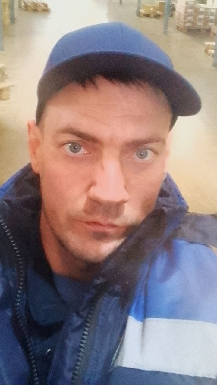  ,   Dima, 36 ,  