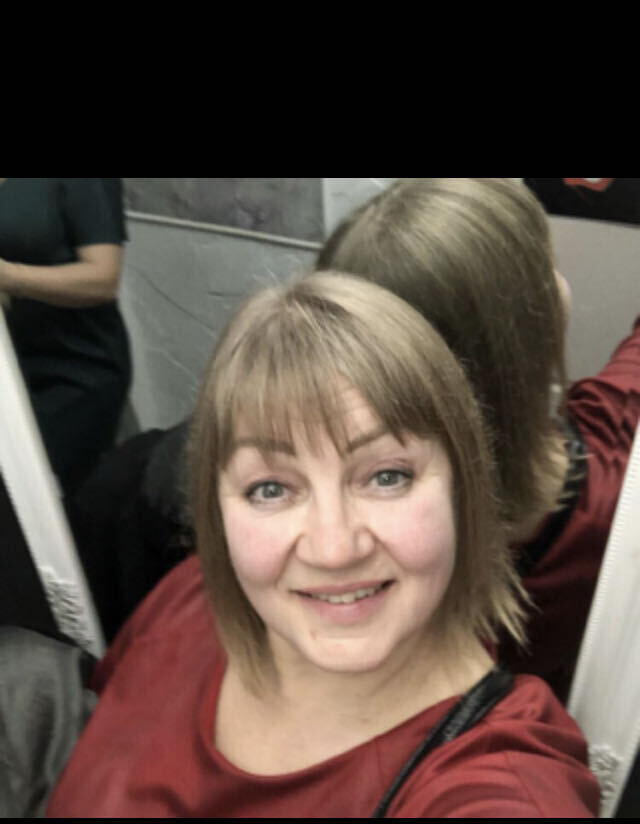  54217924  Zoya, 54 ,    