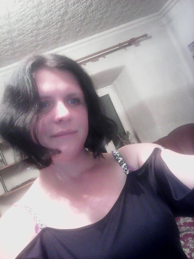  18643034  Vika, 40 ,    