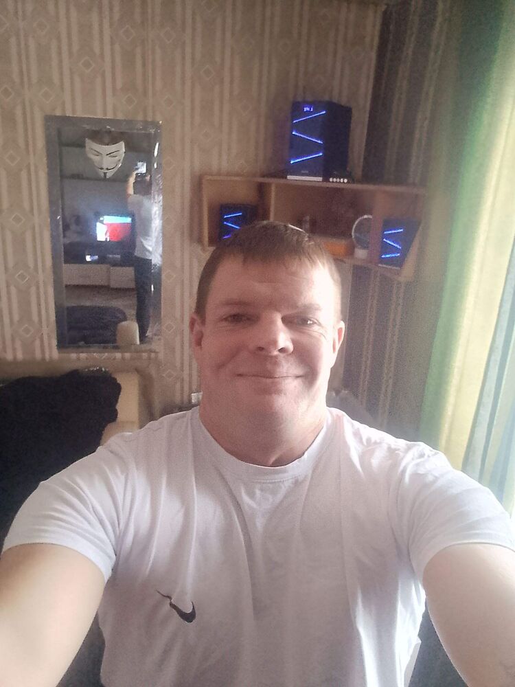  52879954  , 40 ,    