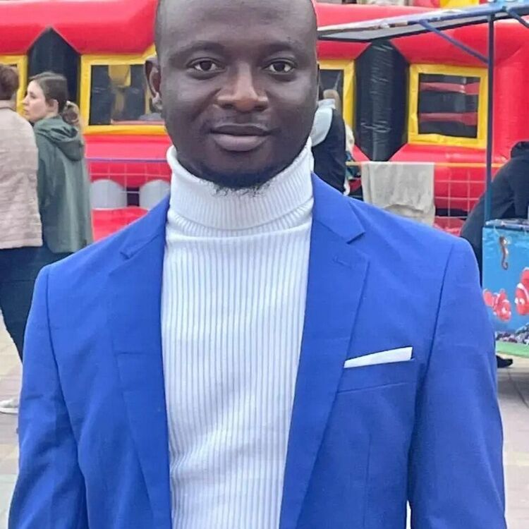  --,   Hebenianlo, 34 ,   ,   