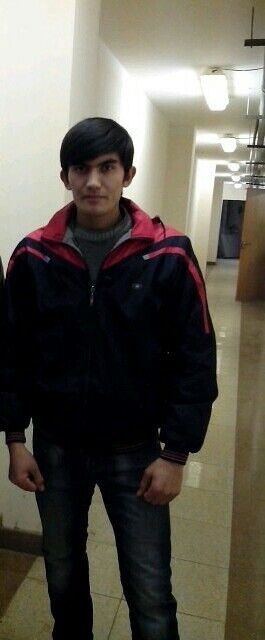  ,   Akbar, 34 ,  