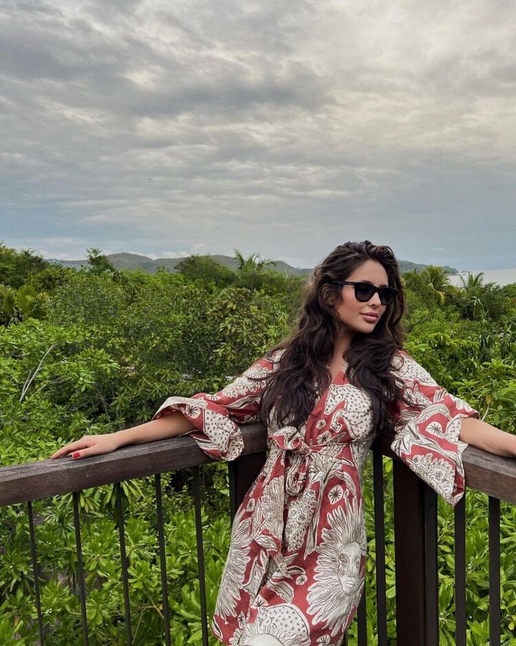  54496334  Natali, 27 ,    