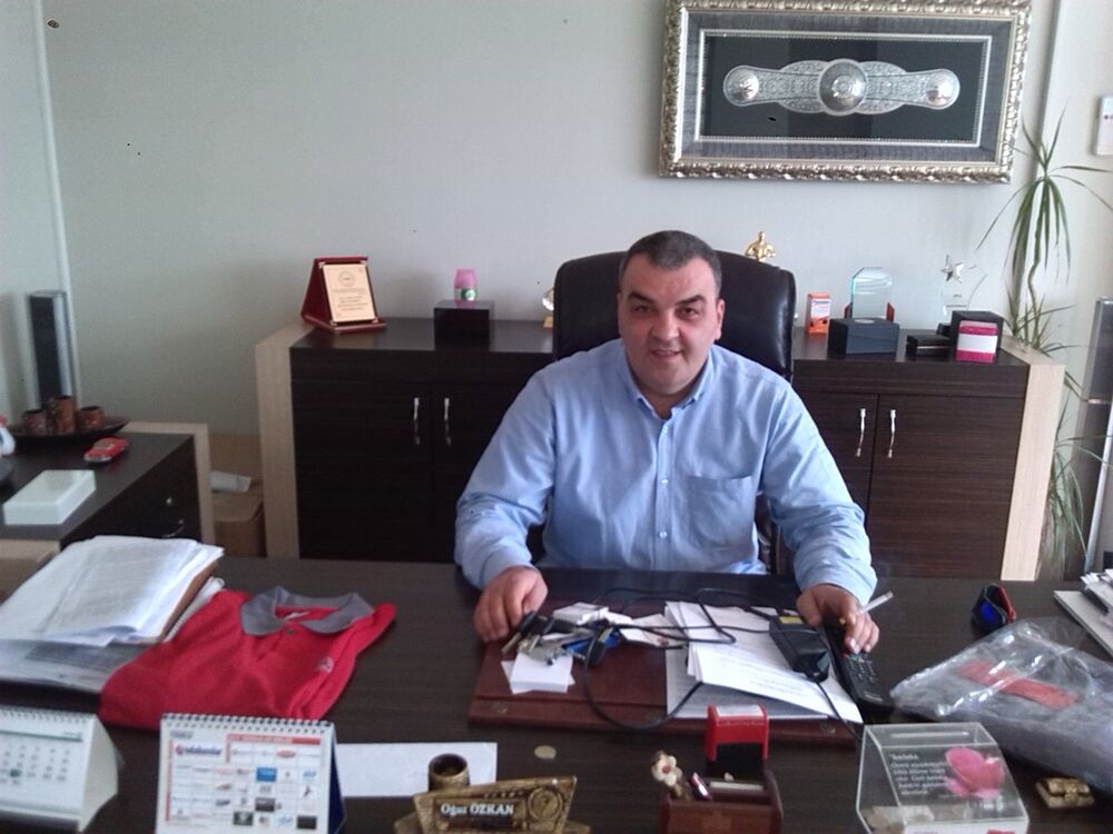  7396784  Davit, 52 ,    