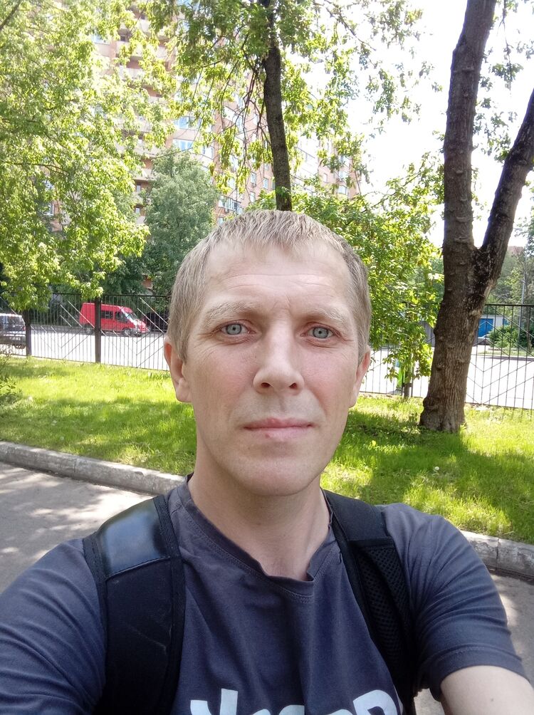  35113544  Oleg, 43 ,    